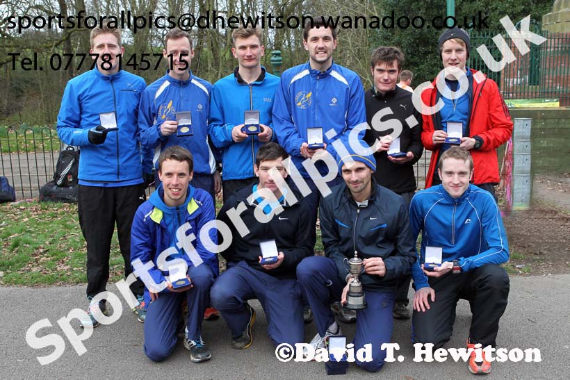 Leeds winners of the senior mens 12 stage relay, 2014 Northern 12 and 6 Stage Relays, Heaton Park Manchester. Photo: David T. Hewitson/Sports for All Pics